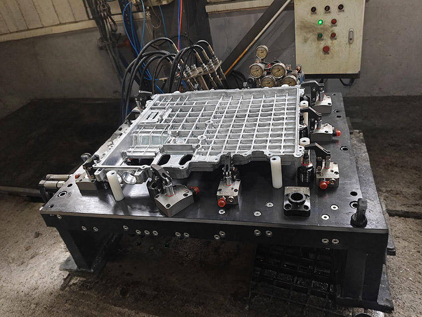 新能源夹具